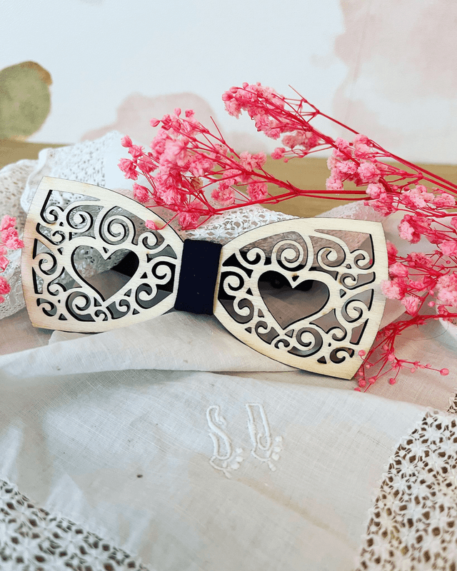 Noeud papillon en bois