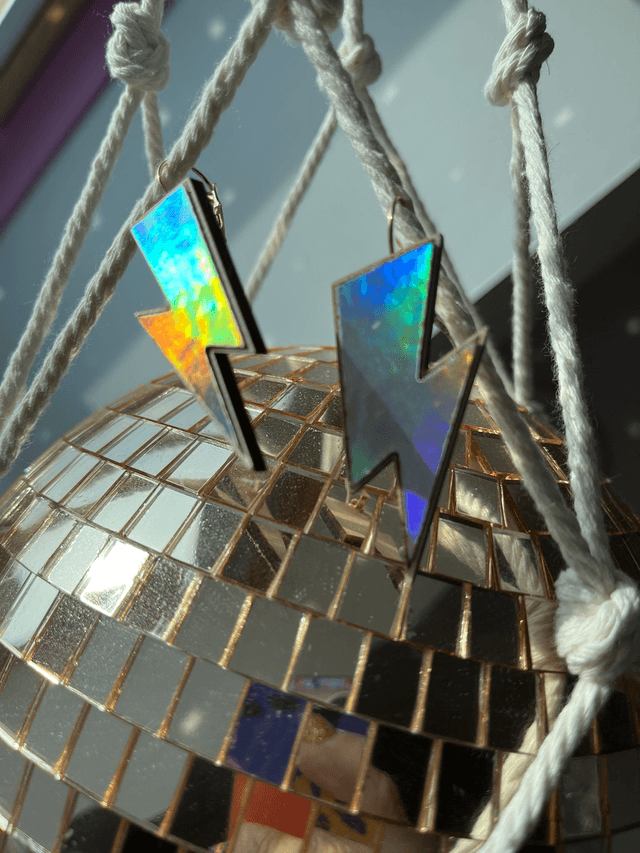 Boucles d'oreilles "les Zéclairs" de B&S - holographique