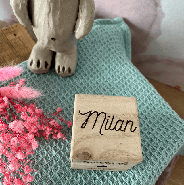 Cube de naissance personnalisé 