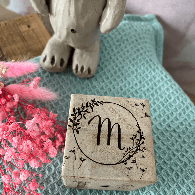 Cube de naissance personnalisé 