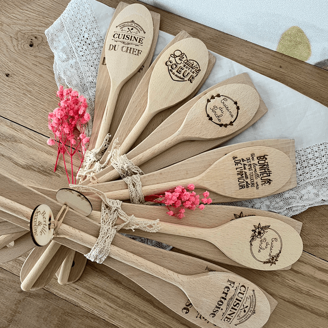 Couverts personnalisés en bois